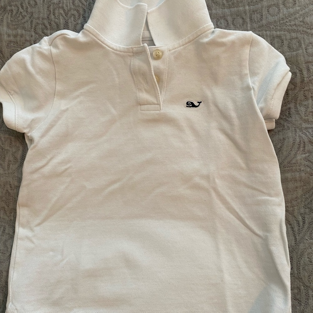 Vineyard Vines polo! 🐳